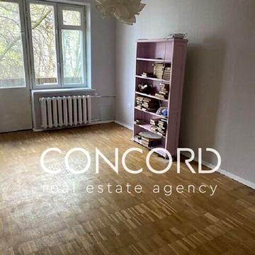 Щусєва вул., 8