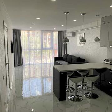 Гетьмана Івана Мазепи вул. (Топольна), 2а