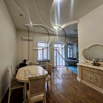 Михайлівська вул., 18-А