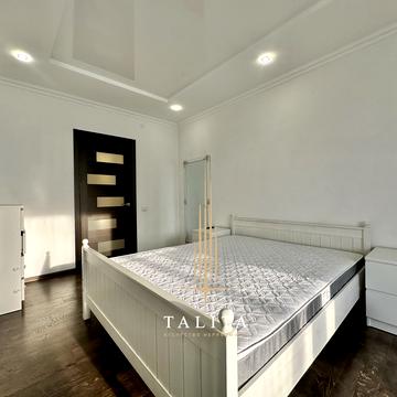 Івана Пулюя вул., 40, к. 8