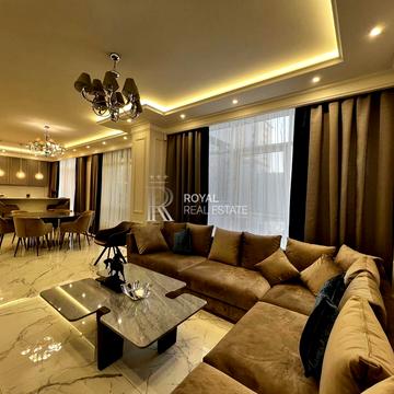 Андрія Верхогляда вул. (Михайла Драгомирова), 3