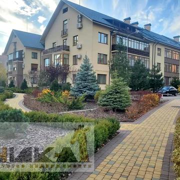 Дніпровські Пороги вул., 15-Б