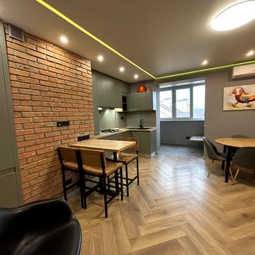 Академіка Лебедєва вул., 1