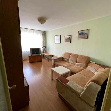 Оболонський просп., 13