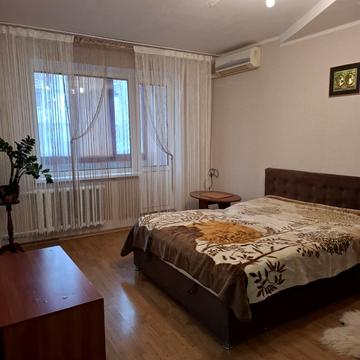 Сімї Ідзиковських вул. (Михайла Мишина), 4