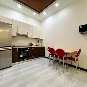 Академіка Глушкова просп., 9-Д