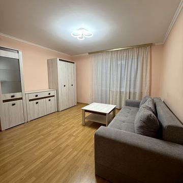 Василя Щурата вул., 16