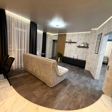 Героїв Харкова просп. (Московський), 162