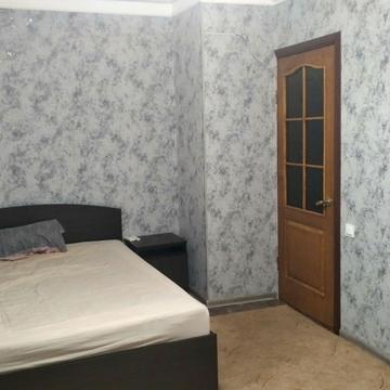 Академіка Заболотного вул., 15