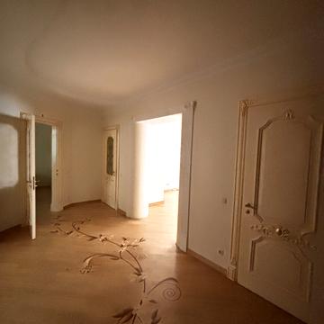 Київська вул., 7/4