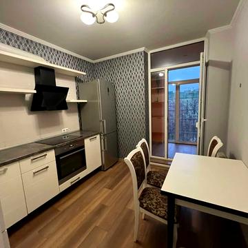 Регенераторна вул., 4 к8