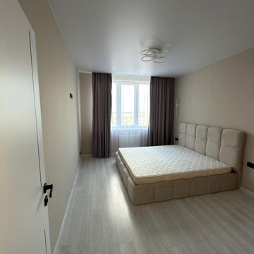 Варненська вул., 29