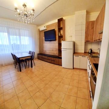 Мала Арнаутська вул., 46а