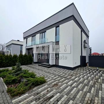 Абрикосова вул., 9