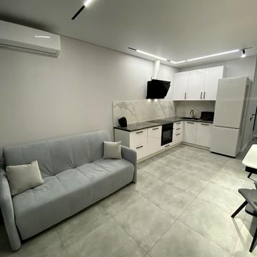 Причальна вул., 12