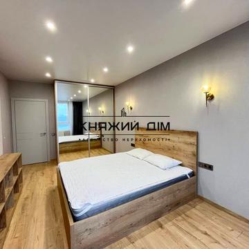 Дніпровська набережна вул., 17-К