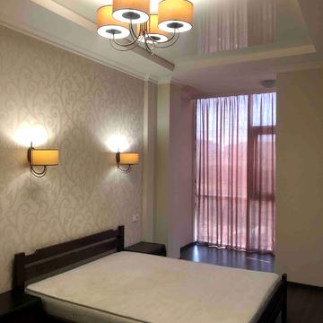 Олексія Вадатурського вул. (Маршала Малиновського), 18а