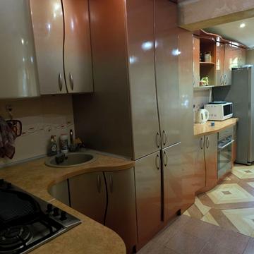 Євгена Танцюри вул., 27