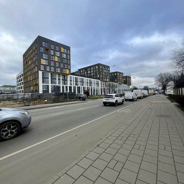 Богдана Хмельницького вул., 207