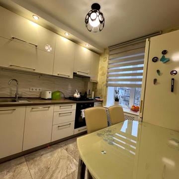 Новомістенська вул., 26