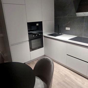 Івана Фогарашія вул., 17