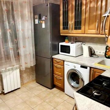 Пантелеймона Куліша вул. (Челябінська), 1