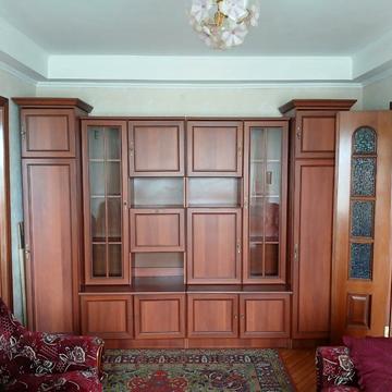 Русанівська набережна вул., 8