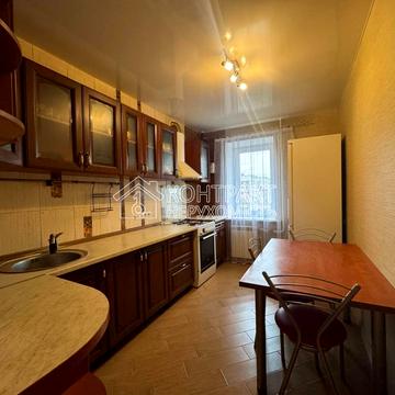 Петра Свинаренка вул., 18