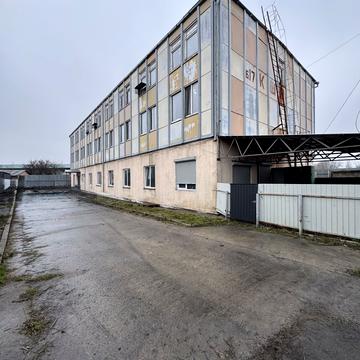 Запорізька вул., 38