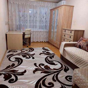 Білоруська вул., 17-Б