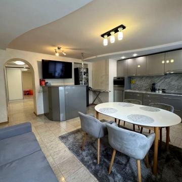 Мукаша Салакунова вул., 17