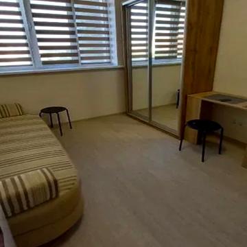 Бугаївська вул., (Будинок 5)