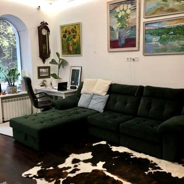 Богдана Хмельницького вул., 9