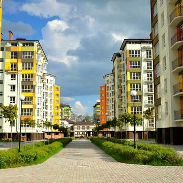 Слобідська вул., 13