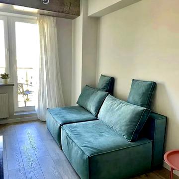 Нижній Вал вул., (Будинок 1)