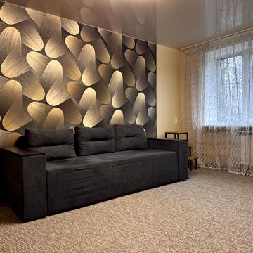 Олександра Поля просп. (Кірова), 76-Б