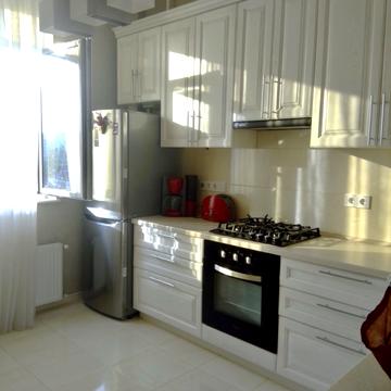 Олексія Вадатурського вул. (Маршала Малиновського), 18а