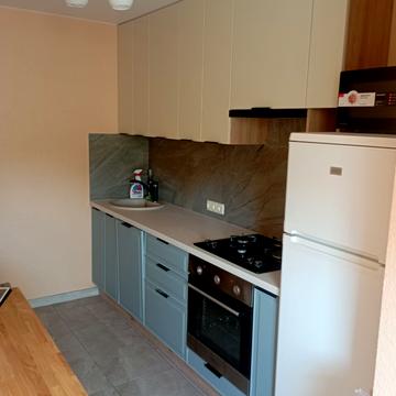 Білоруська вул., 26