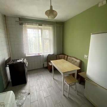 Зестафонська вул., 3