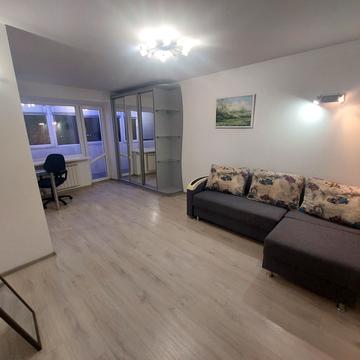 Центральний просп. (Леніна), 74/2