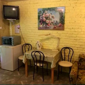 Чернігівська вул., 8