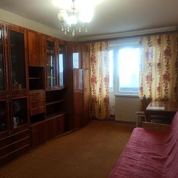 Кулика і Гудачека вул. (Макарова), 8