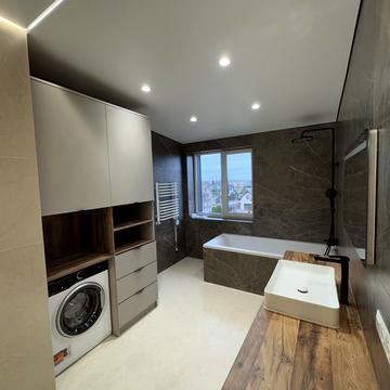 Скандинавська вул., (Будинок)