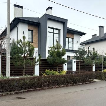 Петропавлівська вул., 53/38