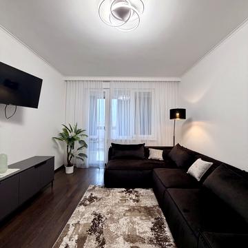 Голосіївський просп. (40-річчя Жовтня), 58