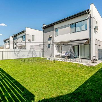 Прикордонна вул.