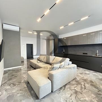 Андрія Верхогляда вул. (Михайла Драгомирова), 14-А