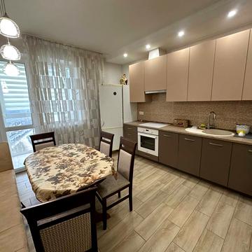 Івана Виговського вул. (Маршала Гречка), 10-Ж