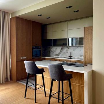 Деміївська вул., 33