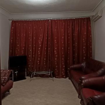 Мусліма Магомаєва вул., 2